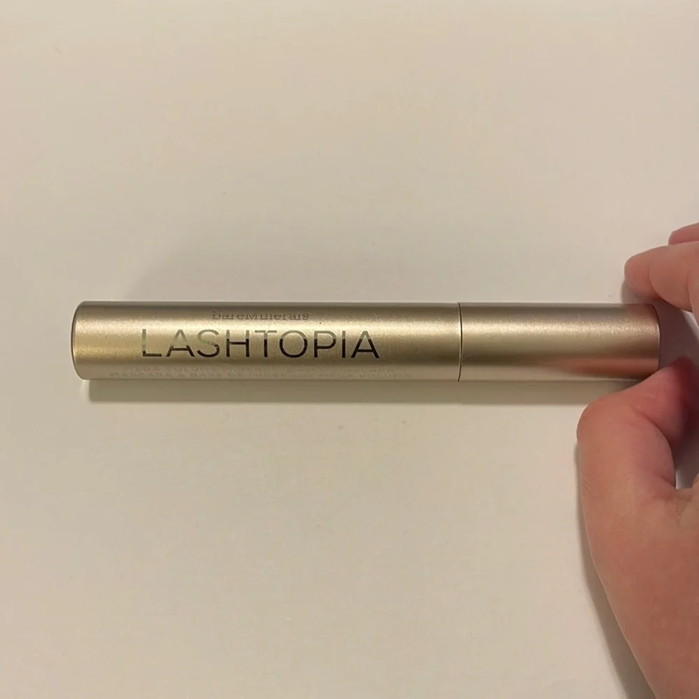 bareMinerals Lashtopia Mega Volume Mineral-Based Mascara in Ultimate Black 12 ml